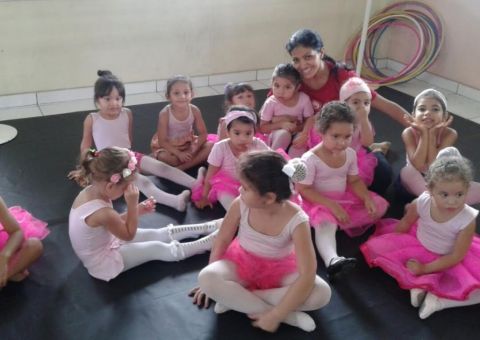 Teatro da Instalação recebe espetáculo infantil "Peter Pan na Floresta Amazônica"