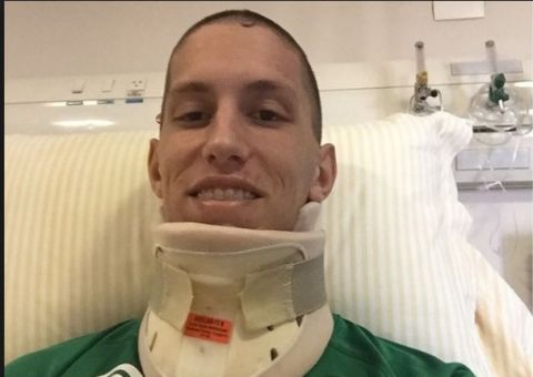 Goleiro Jackson Follmann é transferido para Chapecó