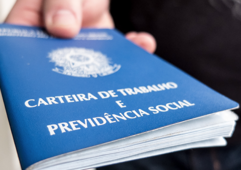 Governo vai permitir jornada de trabalho flexível