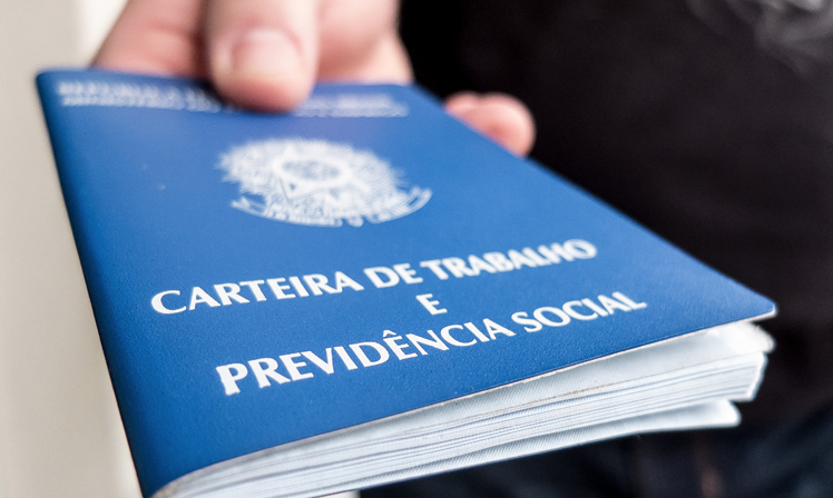 Governo vai permitir jornada de trabalho flexível