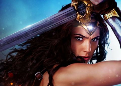 Gal Gadot está super poderosa em nova imagem de Mulher-Maravilha