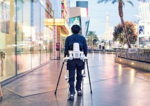 Companhia quer produzir exoesqueletos mais baratos para pessoas com deficiência