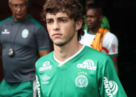 Chape quer Hyoran de volta, mas o craque tem outros planos