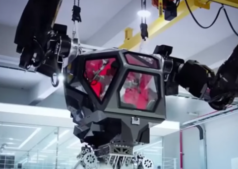 Empresa coreana exibe robô gigante de verdade; veja