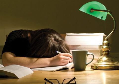 Como virar a madrugada acordado trabalhando