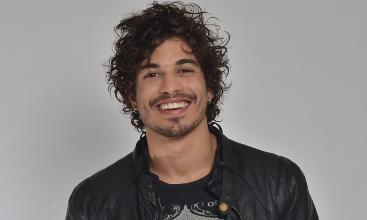 Sem contrato com a Record Douglas Sampaio pode voltar a Globo