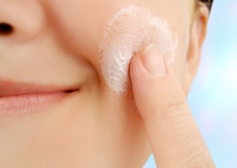 Descubra se você usa protetor solar  da maneira certa