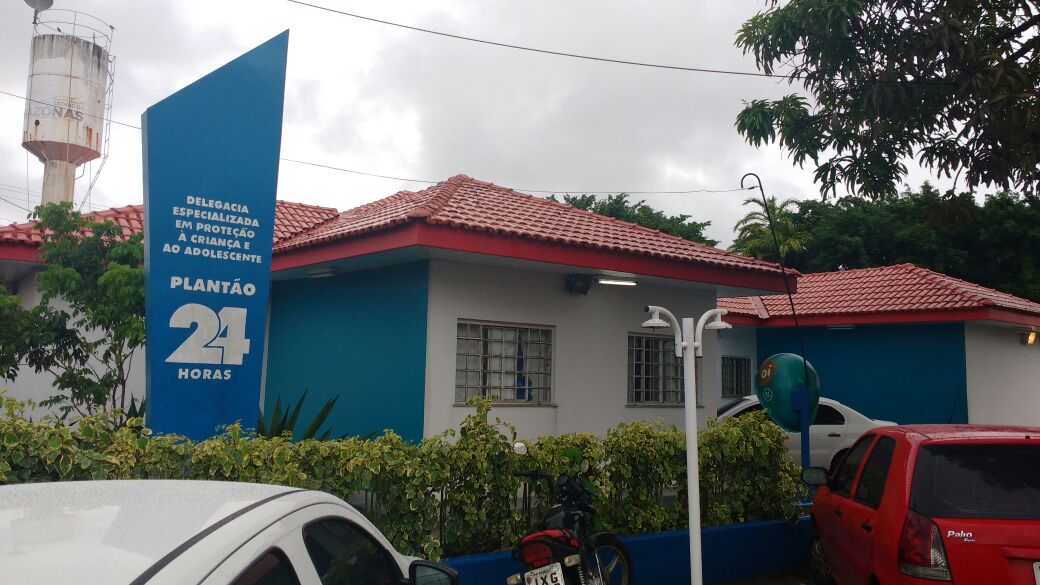 Pai deixa filhos aos cuidados do tio e crianças são agredidas em Manaus