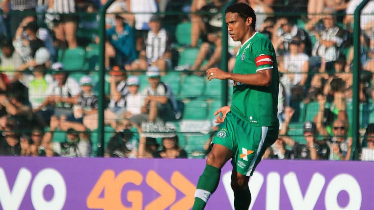 Zagueiro Rafael Lima deixa Chepcoense