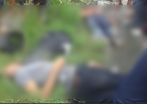 Após assaltar loja, homem é linchado por populares e comparsa leva tiro na cabeça em Manaus