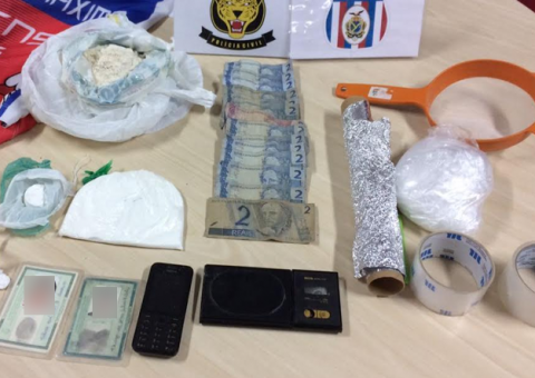 Namorados são presos em flagrante por tráfico de drogas em Manaus