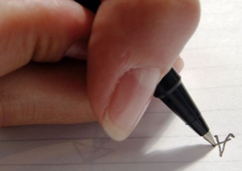 Menina relata abuso em carta a Papai Noel