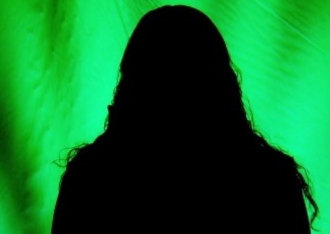 Homem é preso suspeito de abusar de criança de 6 anos 