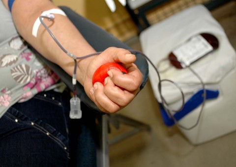 Hemoam intensifica doações de sangue para estoque de fim de ano 