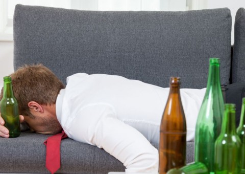 Aprenda 6 dicas de ouro para evitar ressacas no fim de ano