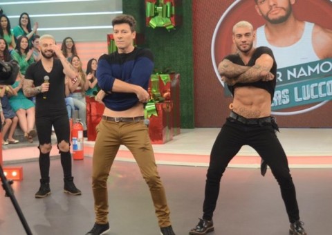 Lucas Lucco faz a alegria da mulherada no ‘Vai dar Namoro’