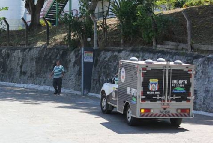 Homem morre após ser atropelado na Estrada da Ponta Negra