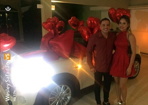 Wesley Safadão ganha carro de R$110 mil de presente da esposa