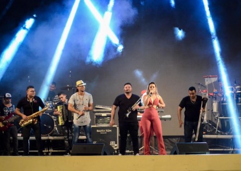 Banda Rabo de Vaca promete agitar Réveillon 2017