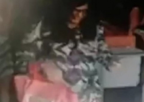 Detento se veste de mulher para tentar fugir de presídio durante Natal