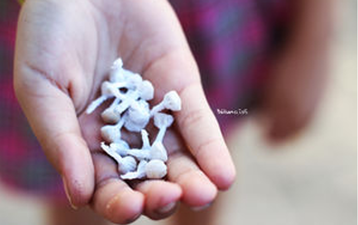 Menino vai dormir com bombinhas e fósforos na cueca e o pior acontece