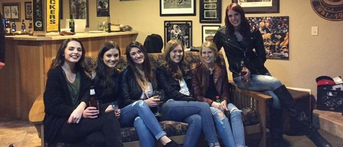 Foto repercute na internet por motivo bizarro