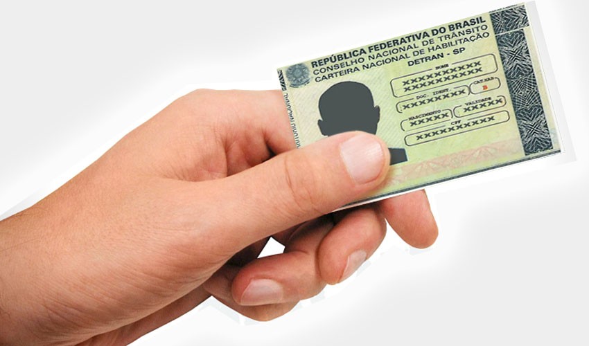 CNH ganha novo visual e mais itens de segurança a partir de janeiro