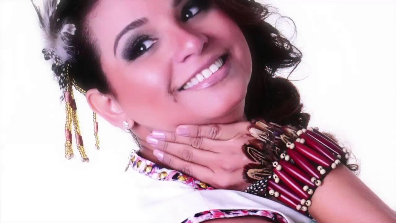 Show com cantores amazonense arrecada leite para a Casa Vhida
