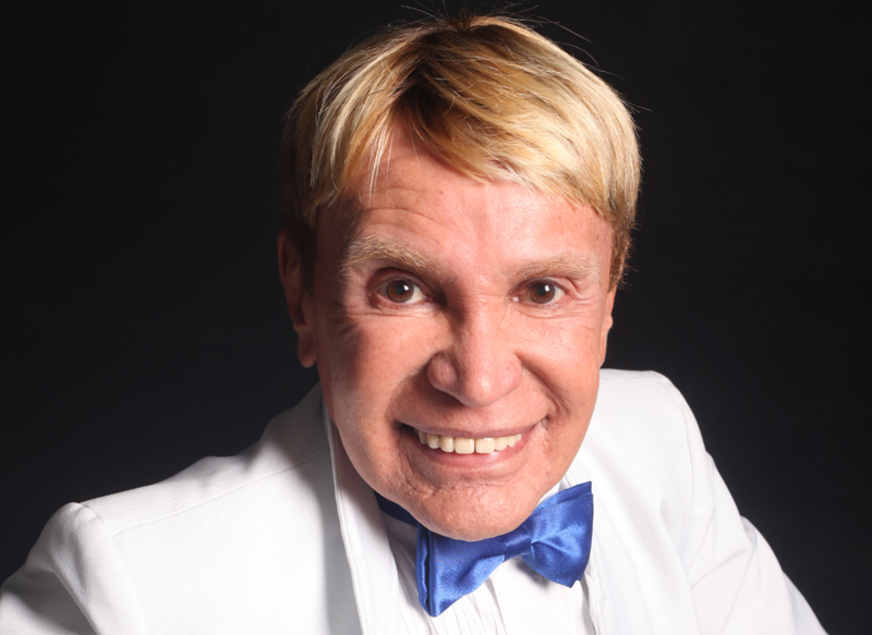 Show com cantores amazonenses arrecada leite para a Casa Vhida