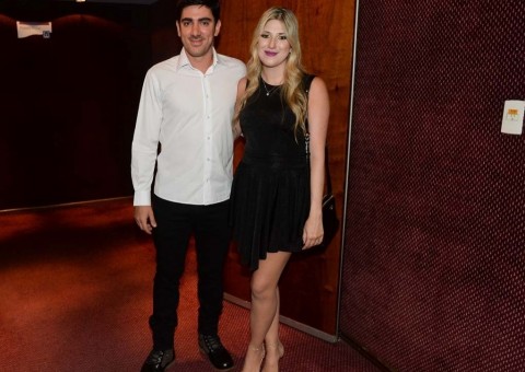 Em meio a rumores de crise, Dani Calabresa e Marcelo Adnet vão passar Reveillon separados