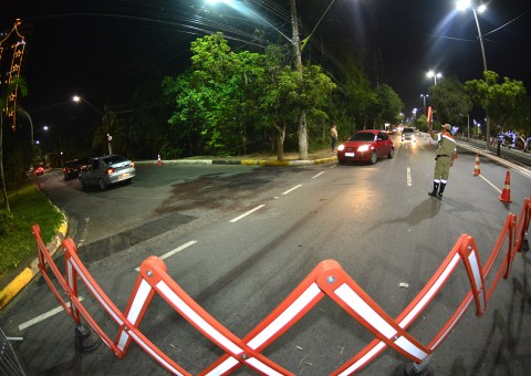 Operação especial de trânsito e transportes é montada para a virada de ano em Manaus