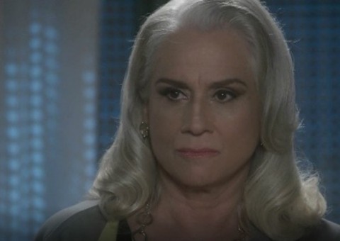 ‘A Lei do Amor’: Mag vai matar rival e ameaçar Fausto