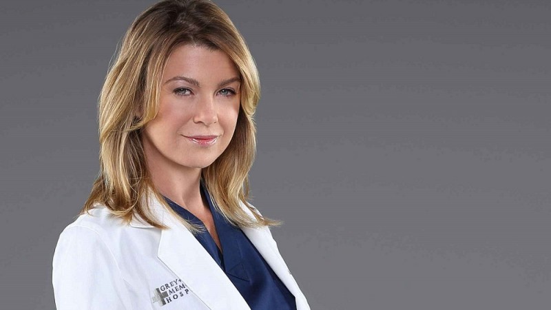 Ellen Pompeo de “Grey’s Anatomy” comemora o nascimento do 3° filho