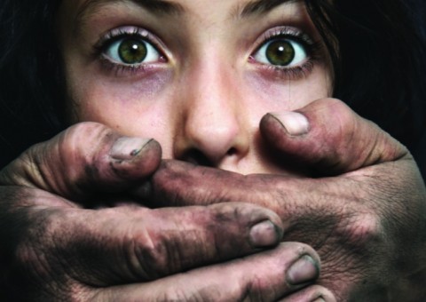 Médico defende homens que agridem mulheres e OAB repudia caso