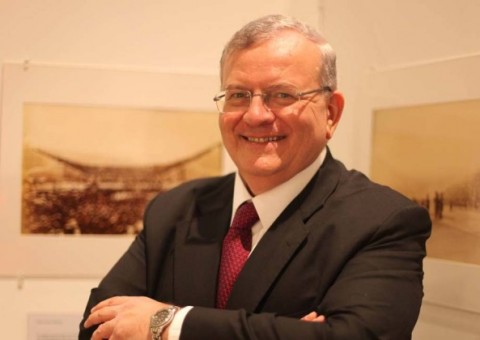 Morte de embaixador foi crime passional e Justiça decreta prisão de envolvidos