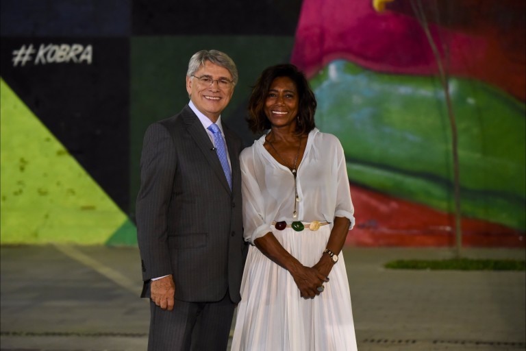 Internautas ironizam ‘Retrospectiva’  da Globo sem separação de Bonner e Fátima