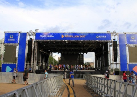 Confira a programação completa do Réveillon 2017 em Manaus