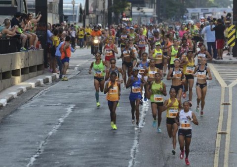 Africanos mantêm hegemonia na São Silvestre e vencem provas feminina e masculina