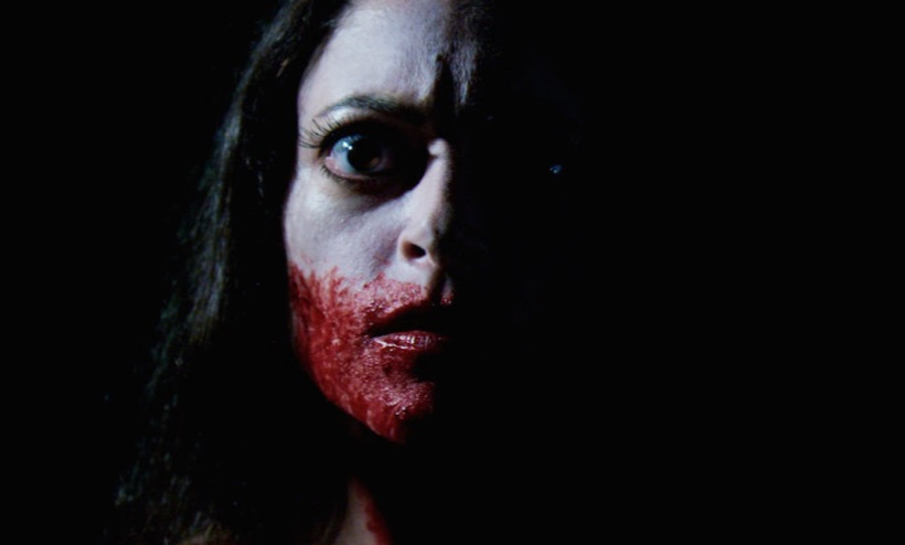 Homens em busca de sexo barato se dão mal no trailer do terror Siren