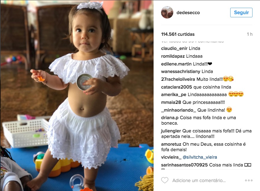  Deborah Secco deseja feliz ano novo com foto da primeira filha