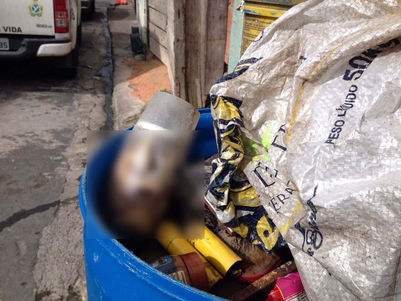 Feto é encontrado em pote de plástico na zona Norte de Manaus
