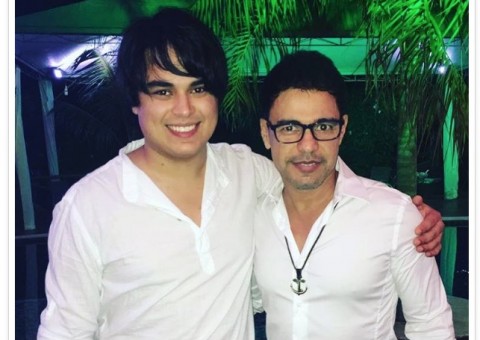 Filho de Zezé Di Camargo se irrita na web após críticas em foto com o pai
