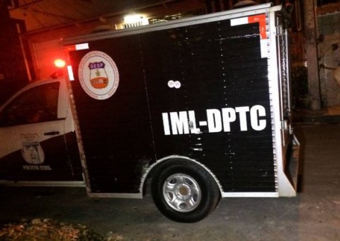 Em Manaus, corpo de mulher é encontrado com sinais de estrangulamento