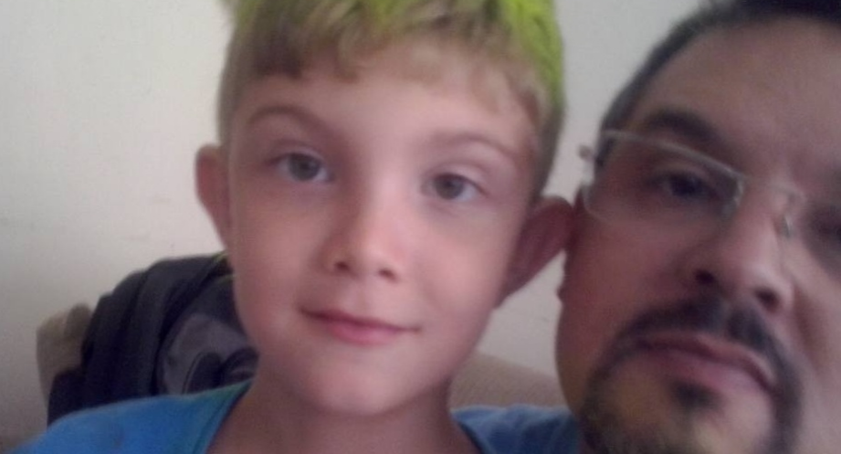 Criança morta pelo pai em chacina disse que o mataria quando crescesse, diz professora