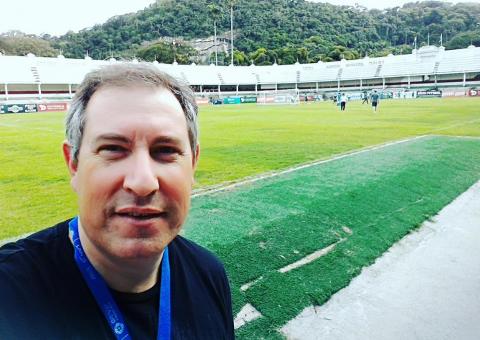 Rafael Henzel que narrar jogo da Chape na Venezuela