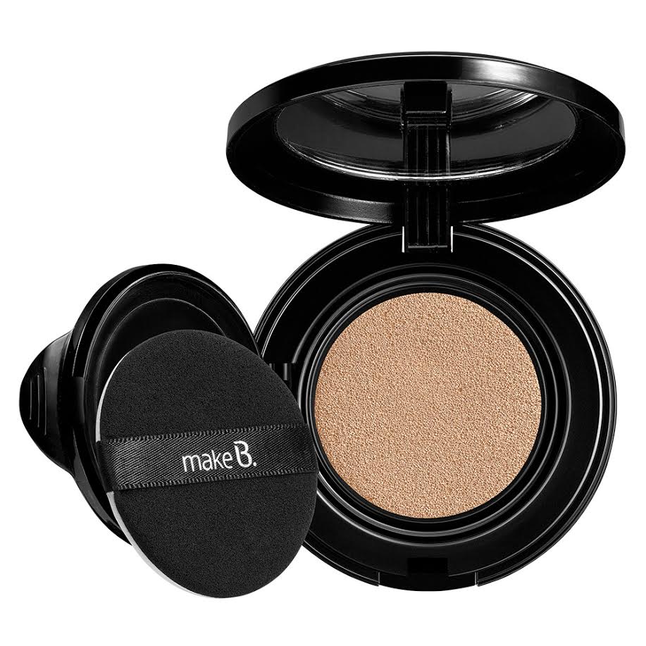 Loja de perfumaria oferece descontos de até 40% em mais de 400 itens de beleza