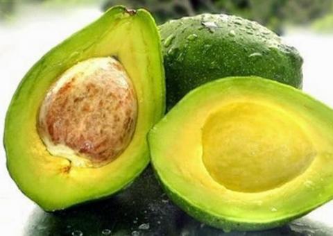 7 alimentos para comer de manhã e ter uma pele mais limpa