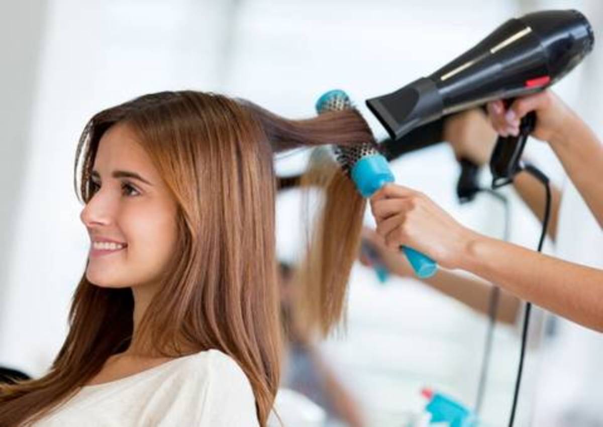 Senac oferece certificação para cabeleireiros e manicures 