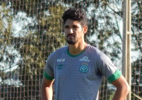  Chapecoense negocia com Sport e ganha quinto reforço