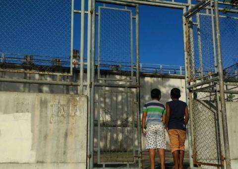 Moradores de Manaus mudam rotina após transferência de presos para cadeia Raimundo Vidal